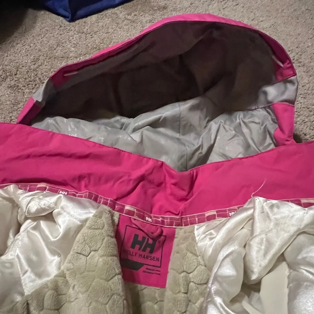 Helly Hansen Bright Pink Women's Hooded Ski Jacket - Picture 9 of 9